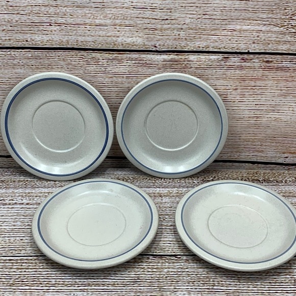 Pfaltzgraff Yorktowne Stoneware Saucers Set of 4 Blue Trim Replacement Dishes - Picture 1 of 4